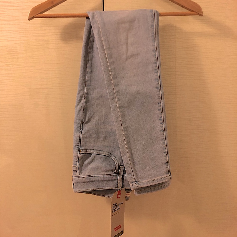 Levi’s sculpt hyperstretch Jeans